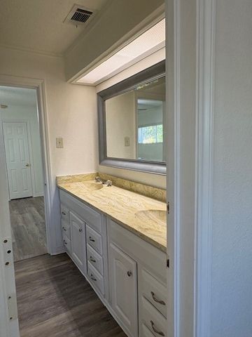 5011 W UNIVERSITY Boulevard, Dallas, TX 75209