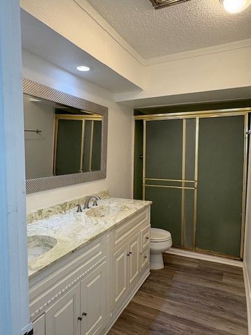 5011 W UNIVERSITY Boulevard, Dallas, TX 75209