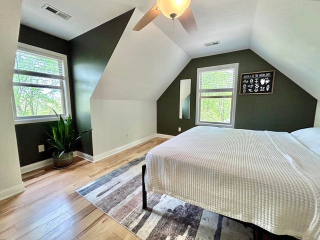 20 Mountain Path, Burnside, KY 42519