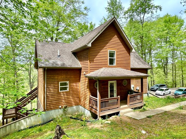 20 Mountain Path, Burnside, KY 42519