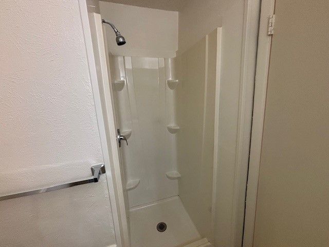 760 E Pecan Street, Hurst, TX 76053