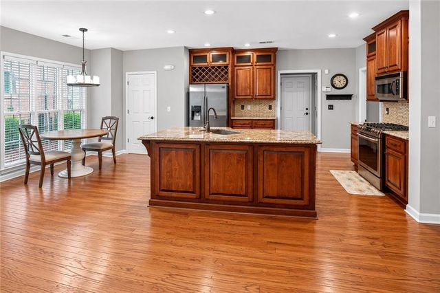 4557 Village Springs Place, Atlanta, GA 30338