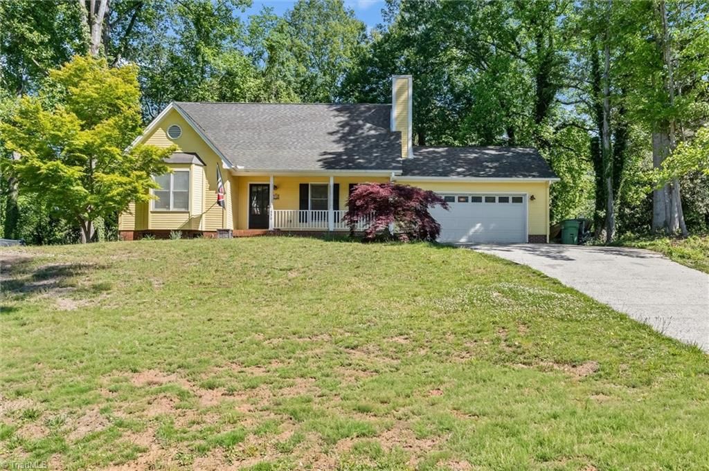 230 Country Club Road, Mount Airy, NC 27030