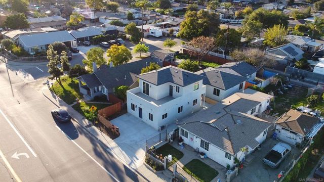 752 W 9th Ave, Escondido, CA 92025