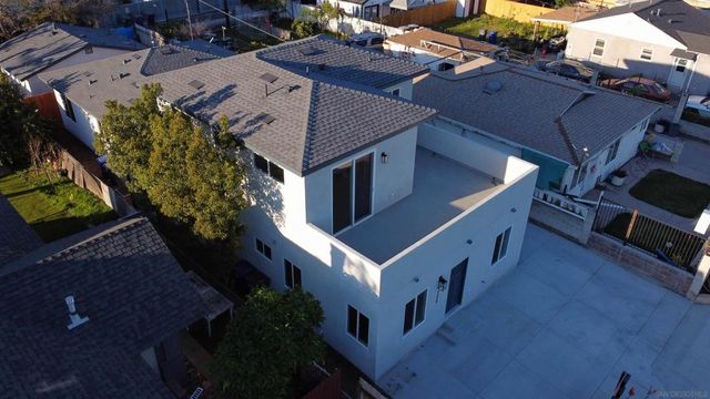752 W 9th Ave, Escondido, CA 92025