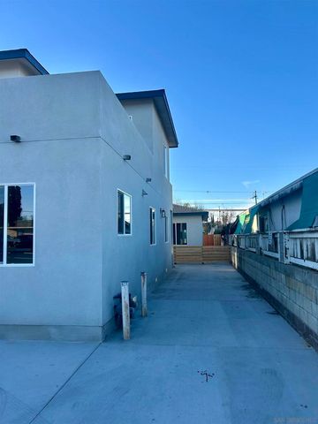 752 W 9th Ave, Escondido, CA 92025