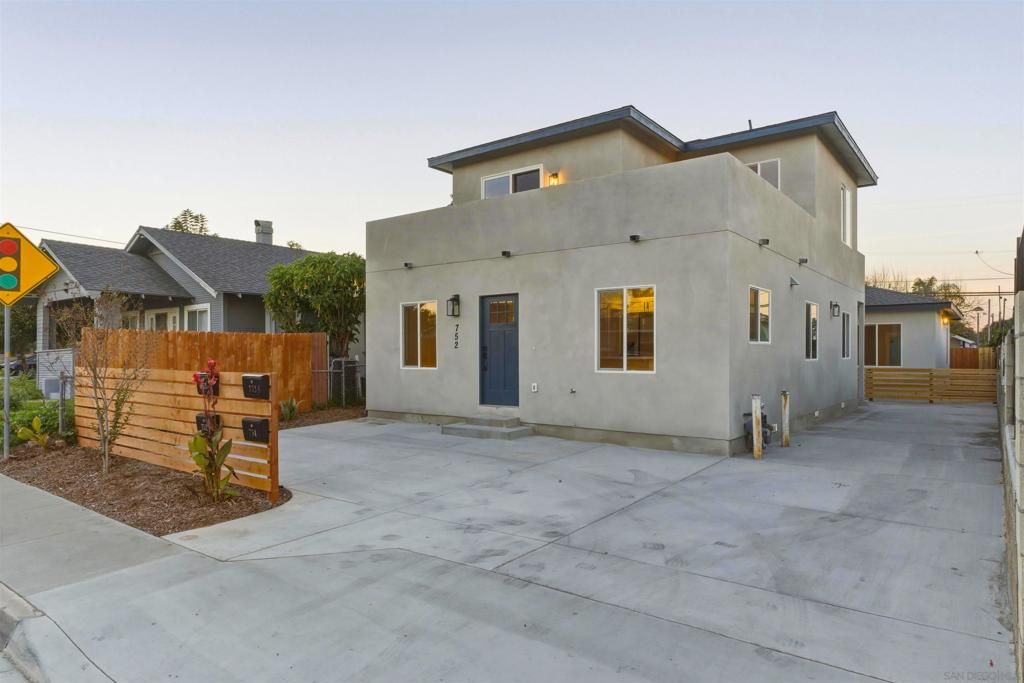 Image 2 of property listing at 752 W 9th Ave, Escondido, CA 92025