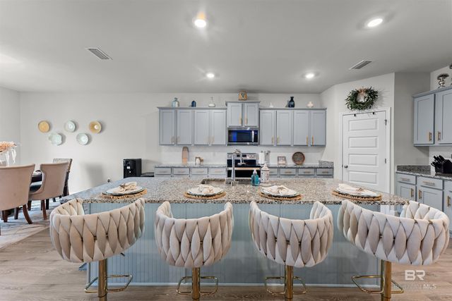 10831 Winning Colors Trail, Daphne, AL 36526