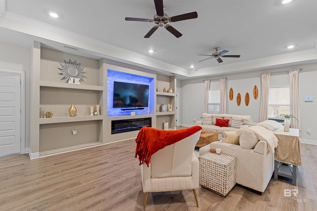 10831 Winning Colors Trail, Daphne, AL 36526