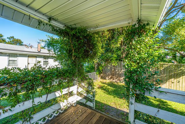 1328 Cottonwood Street, Charleston, SC 29403