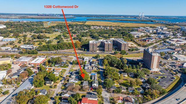 1328 Cottonwood Street, Charleston, SC 29403