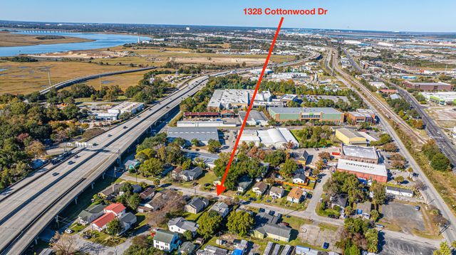 1328 Cottonwood Street, Charleston, SC 29403