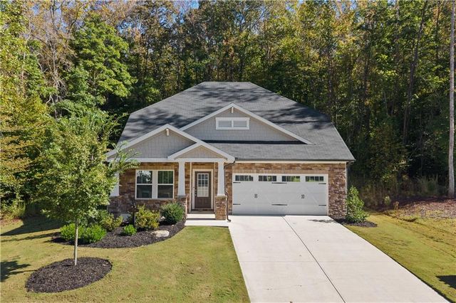 166 Magnolia Drive, Dawsonville, GA 30534