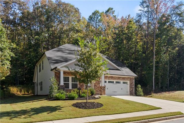 166 Magnolia Drive, Dawsonville, GA 30534