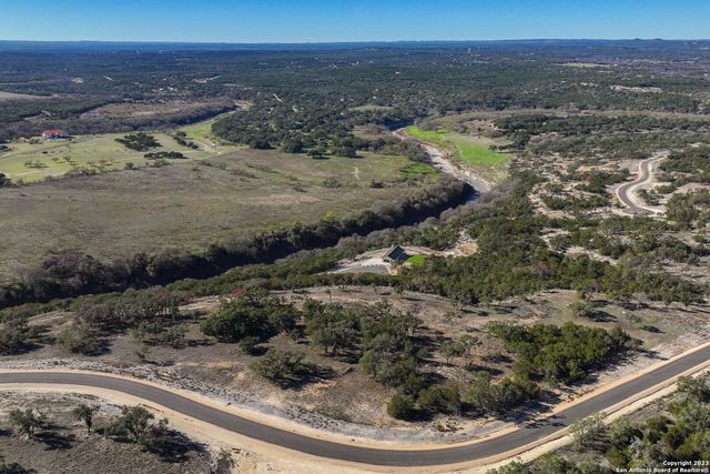 1837 Paradise Parkway, Canyon Lake, TX 78133