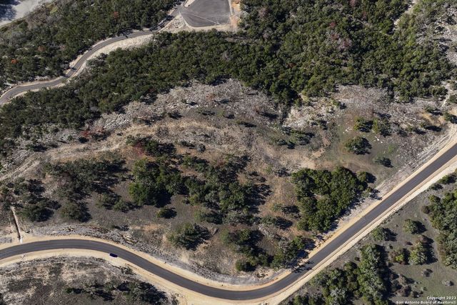 1837 Paradise Parkway, Canyon Lake, TX 78133