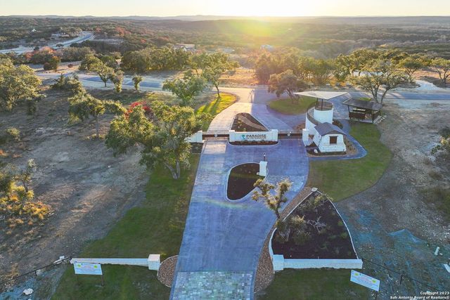 1837 Paradise Parkway, Canyon Lake, TX 78133