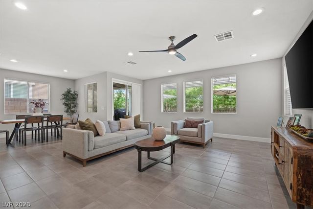 4274 Paragon Highlands Avenue, Las Vegas, NV 89141