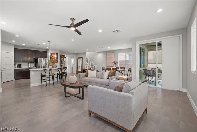 4274 Paragon Highlands Avenue, Las Vegas, NV 89141