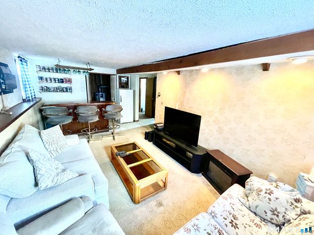 77 Meadow Lark Road, Naugatuck, CT 06770