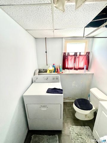 77 Meadow Lark Road, Naugatuck, CT 06770