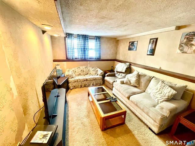 77 Meadow Lark Road, Naugatuck, CT 06770