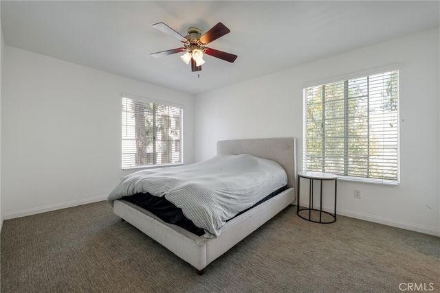 21450 Burbank Boulevard 203, Woodland Hills, CA 91367