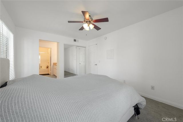 21450 Burbank Boulevard 203, Woodland Hills, CA 91367