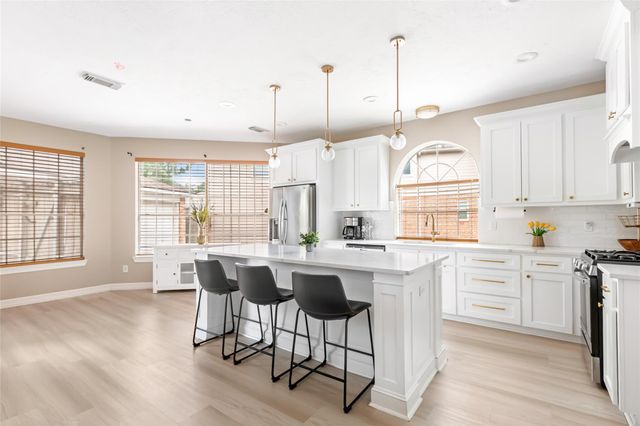 14326 Hartshill Drive, Houston, TX 77044