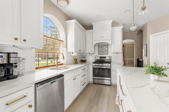 14326 Hartshill Drive, Houston, TX 77044