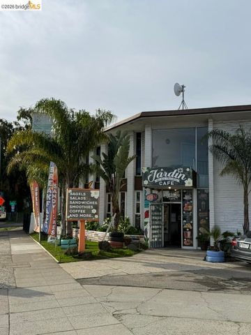 658 32Nd St, Richmond, CA 94804