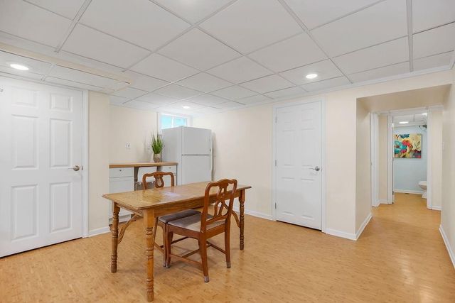 7834 Windsor Street, Prairie Village, KS 66208