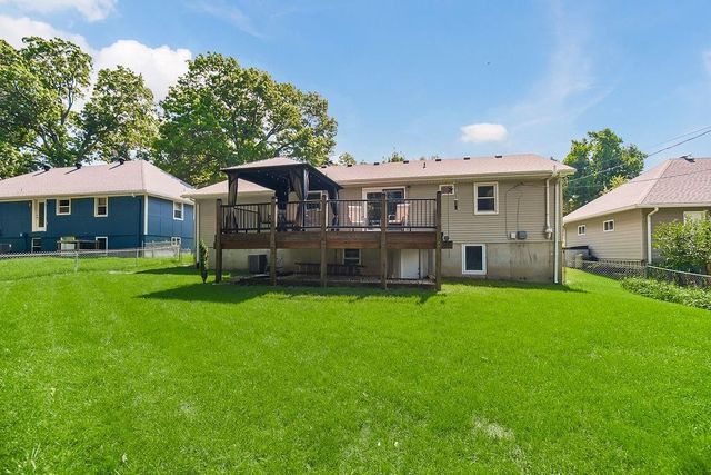 7834 Windsor Street, Prairie Village, KS 66208