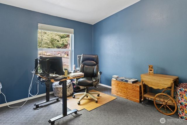 6740 101st Avenue SW, Olympia, WA 98512