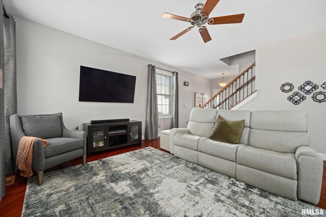 3809 W Wood Trail Court, Dunlap, IL 61525
