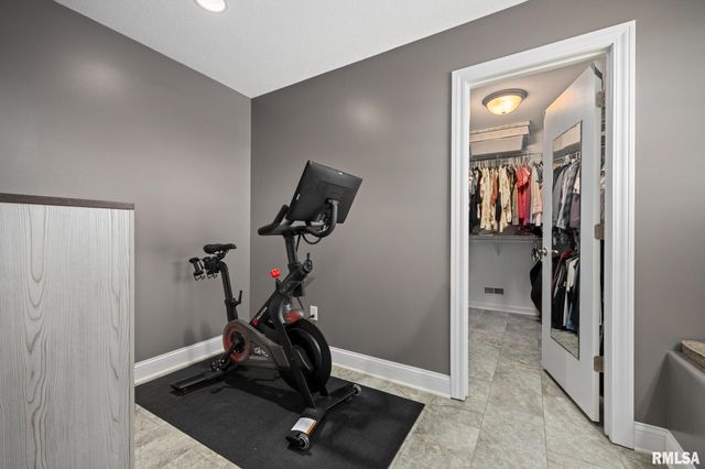 3809 W Wood Trail Court, Dunlap, IL 61525