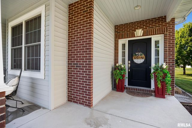 3809 W Wood Trail Court, Dunlap, IL 61525