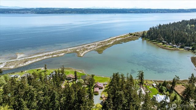453 Race Road, Coupeville, WA 98239