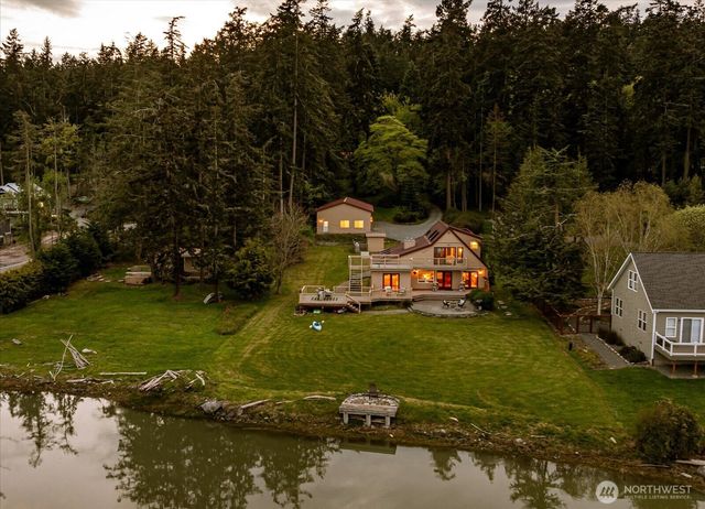 453 Race Road, Coupeville, WA 98239