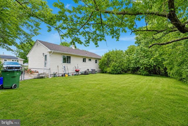 205 EAGON AVE, Egg Harbor Township, NJ 08234