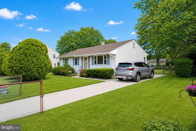 205 EAGON AVE, Egg Harbor Township, NJ 08234