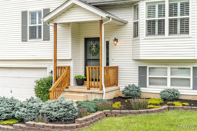7716 Meadow View Circle, Union, MO 63084