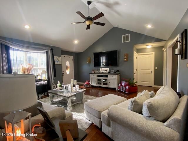 118 Delaware Ct, Bardstown, KY 40004