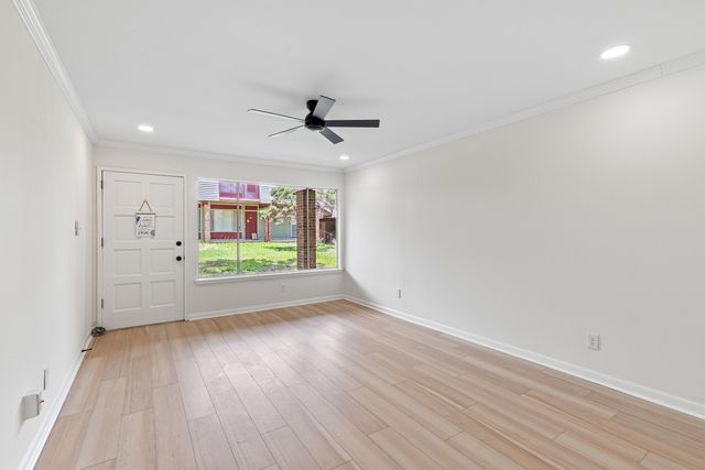 210 Pelham, 112A, Fort Walton Beach, FL 32547