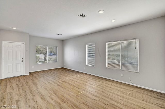 1213 Bistro Bay Avenue, North Las Vegas, NV 89086