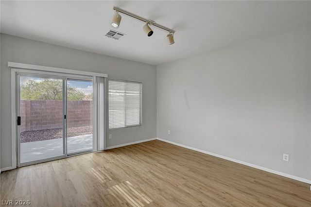 1213 Bistro Bay Avenue, North Las Vegas, NV 89086