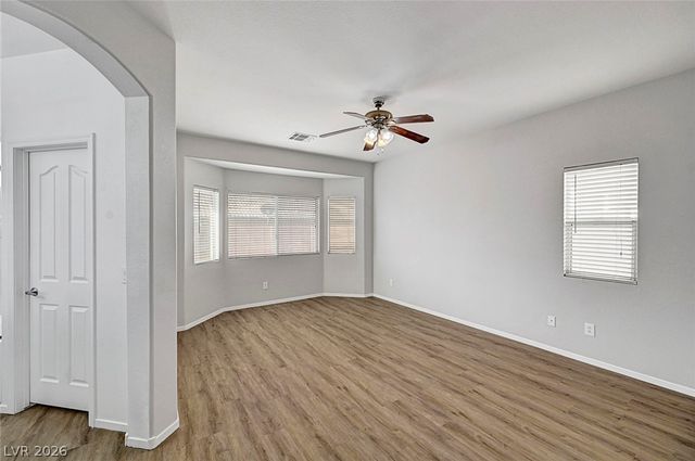 1213 Bistro Bay Avenue, North Las Vegas, NV 89086