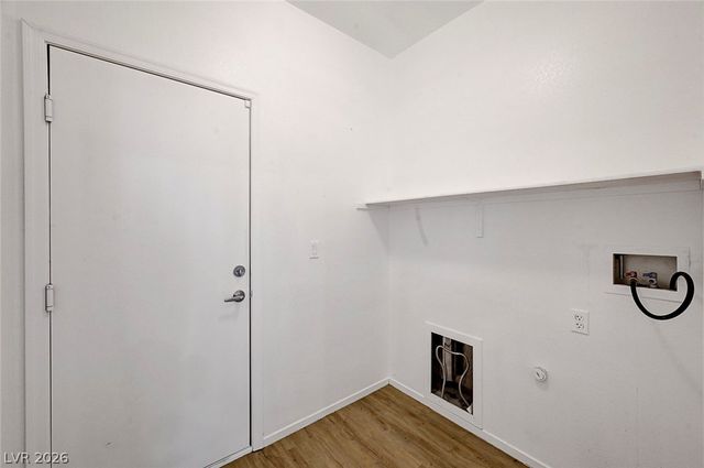 1213 Bistro Bay Avenue, North Las Vegas, NV 89086