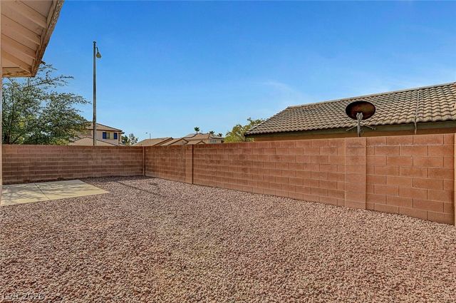 1213 Bistro Bay Avenue, North Las Vegas, NV 89086