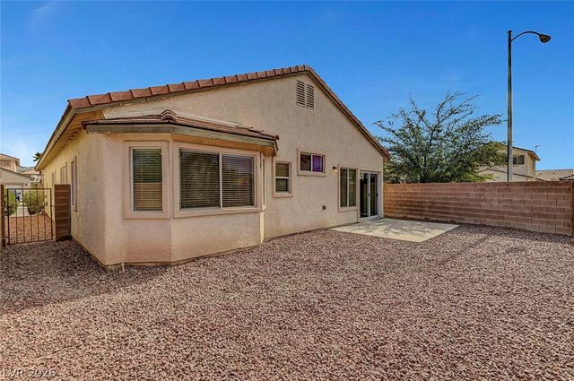 1213 Bistro Bay Avenue, North Las Vegas, NV 89086